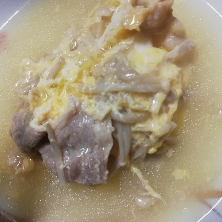 えのきと豚肉と卵の中華スープ
